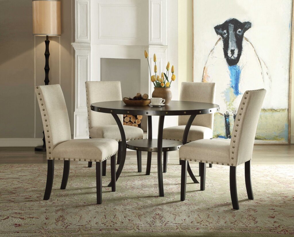 24′ X 19′ X 39′ 2pc Beige Fabric Side Chair