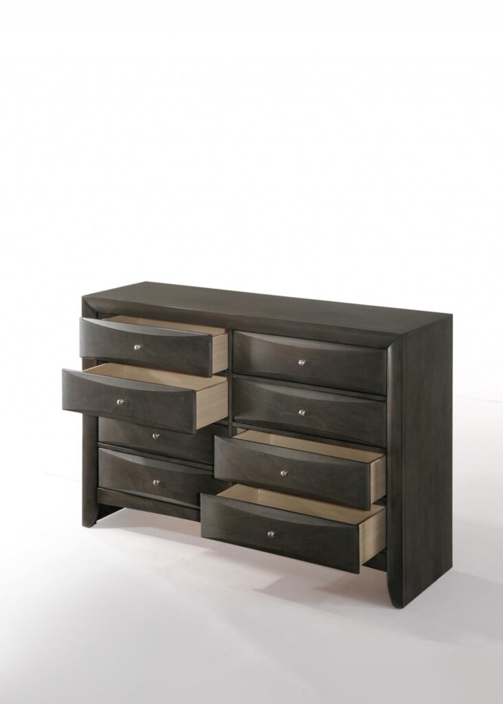 59′ X 17′ X 41′ Gray Oak Rubber Wood Dresser