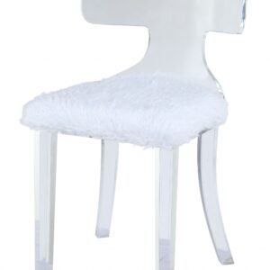 17' X 23' X 32' Light Green Fabric And Gold Accent Chair