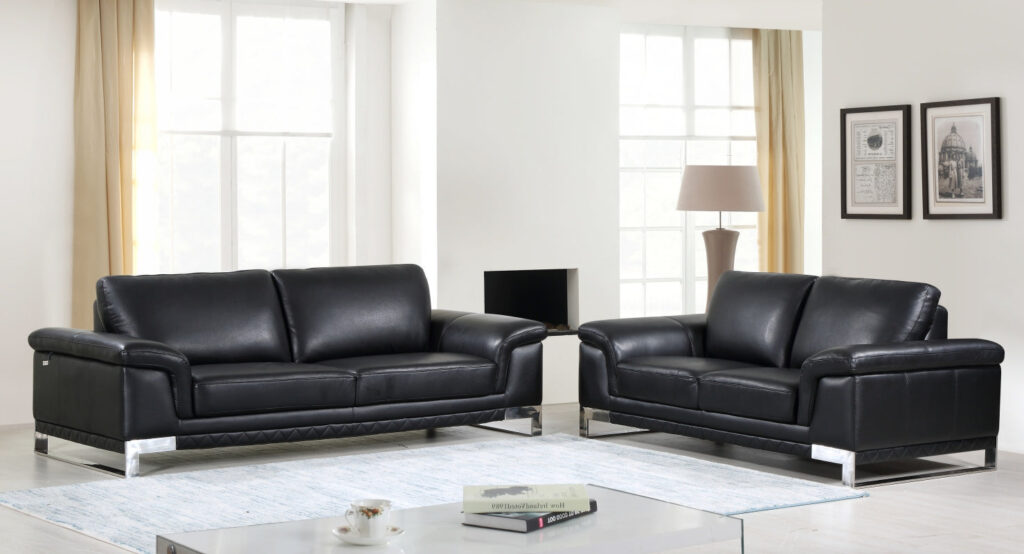 73” X 39”  X 32” Modern Black Leather Sofa And Loveseat