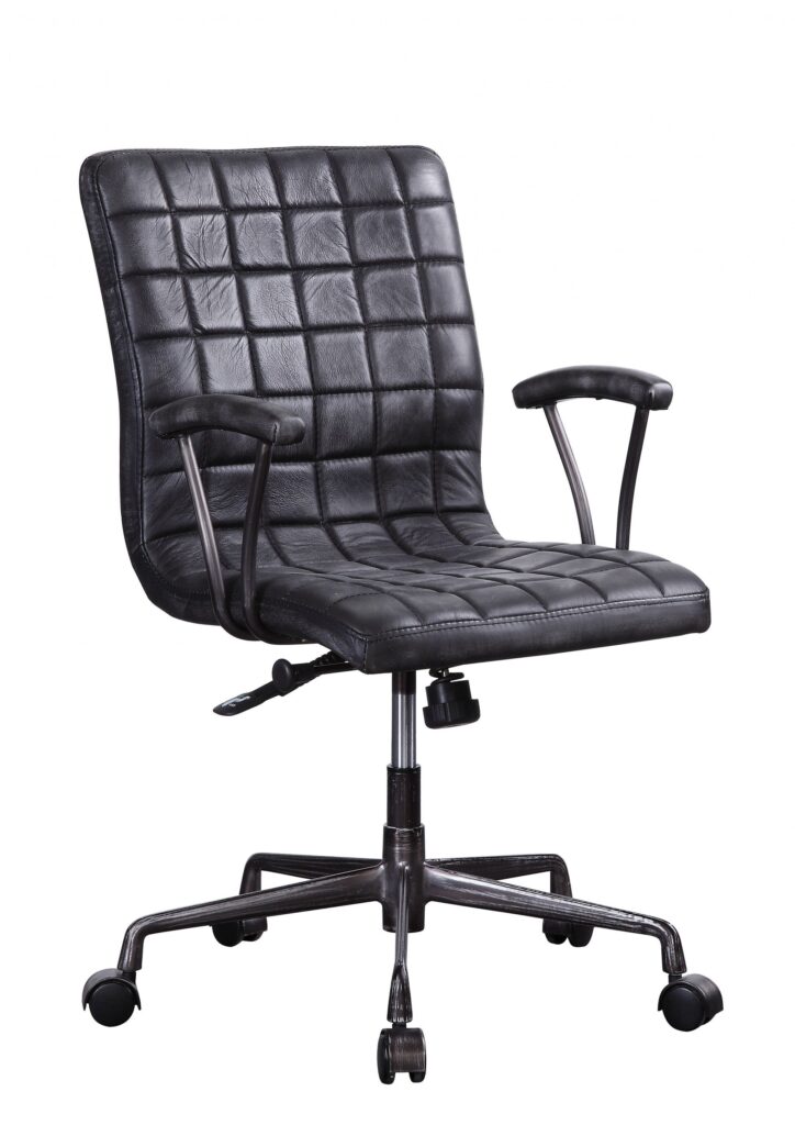24′ X 25′ X 36′ Vintage Black Top Grain Leather Aluminum Metal Upholstered (Seat) Casters Engineered Wood Executive Office Chair