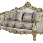 40′ X 78′ X 47′ Fabric Antique White Upholstery Poly-Resin Loveseat w4 Pillows