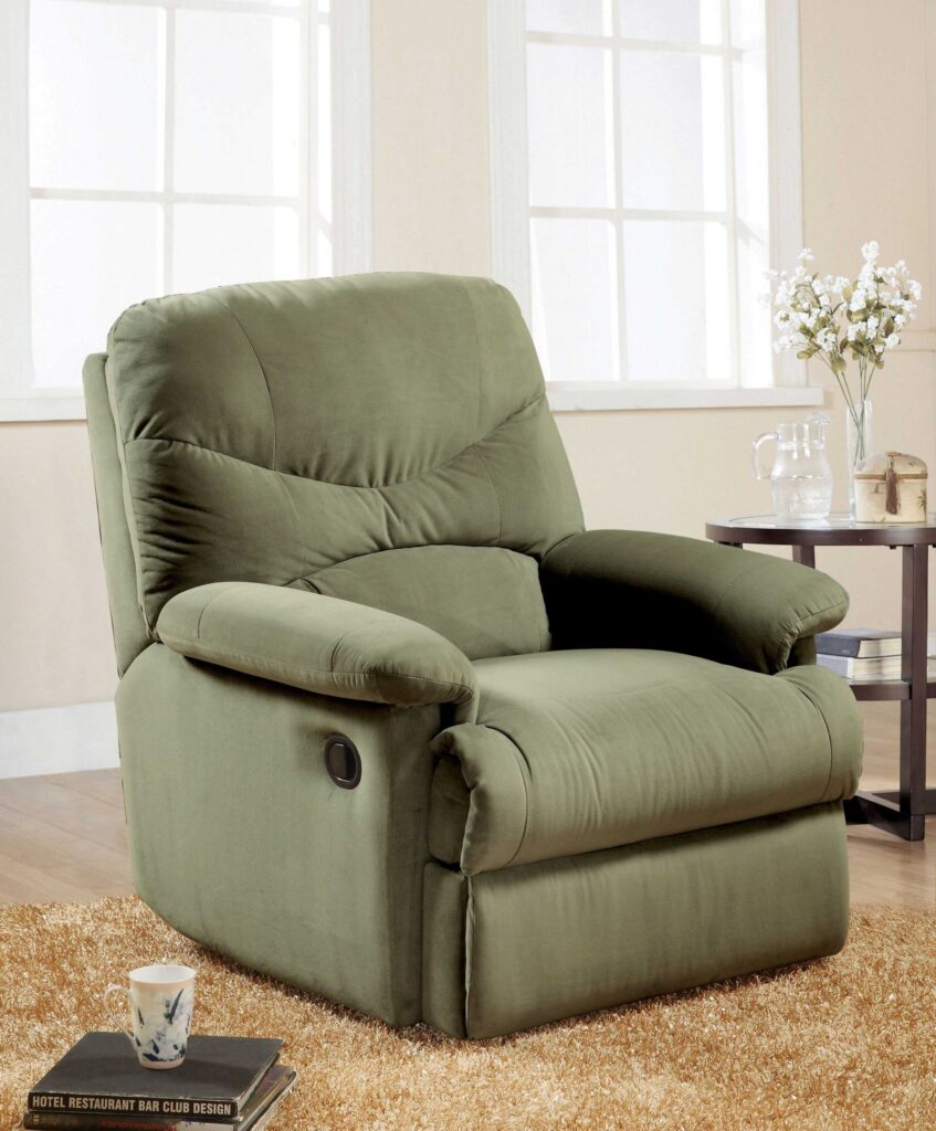 35′ X 35′ X 40′ Sage Microfiber Recliner (Motion)