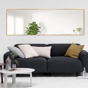 Interlocking Mirrored Curved Shapes with Beveled Edge